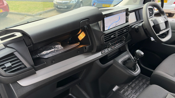 Vauxhall Vivaro L1 Diesel 1.5 Turbo D 120 Pro H1 Van - Image 56